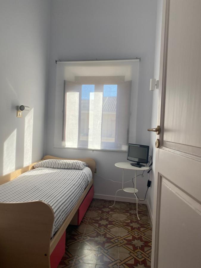 Apartamento Cortile Umberto Racalmuto Exterior foto